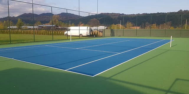 University student Shah Crete teren tenis de camp - Tenis pe hard - amenajari terenuri de tenis pe hard